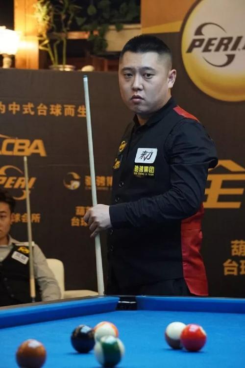 有人毫不客 有人毫不客