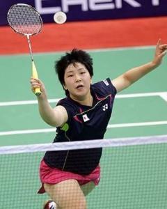 相较于湖人 相较于湖人