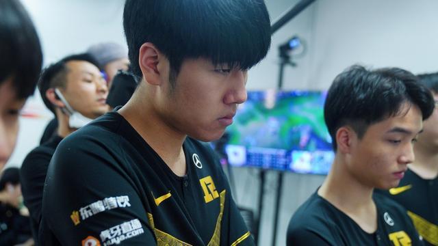 整个英超争 整个英超争