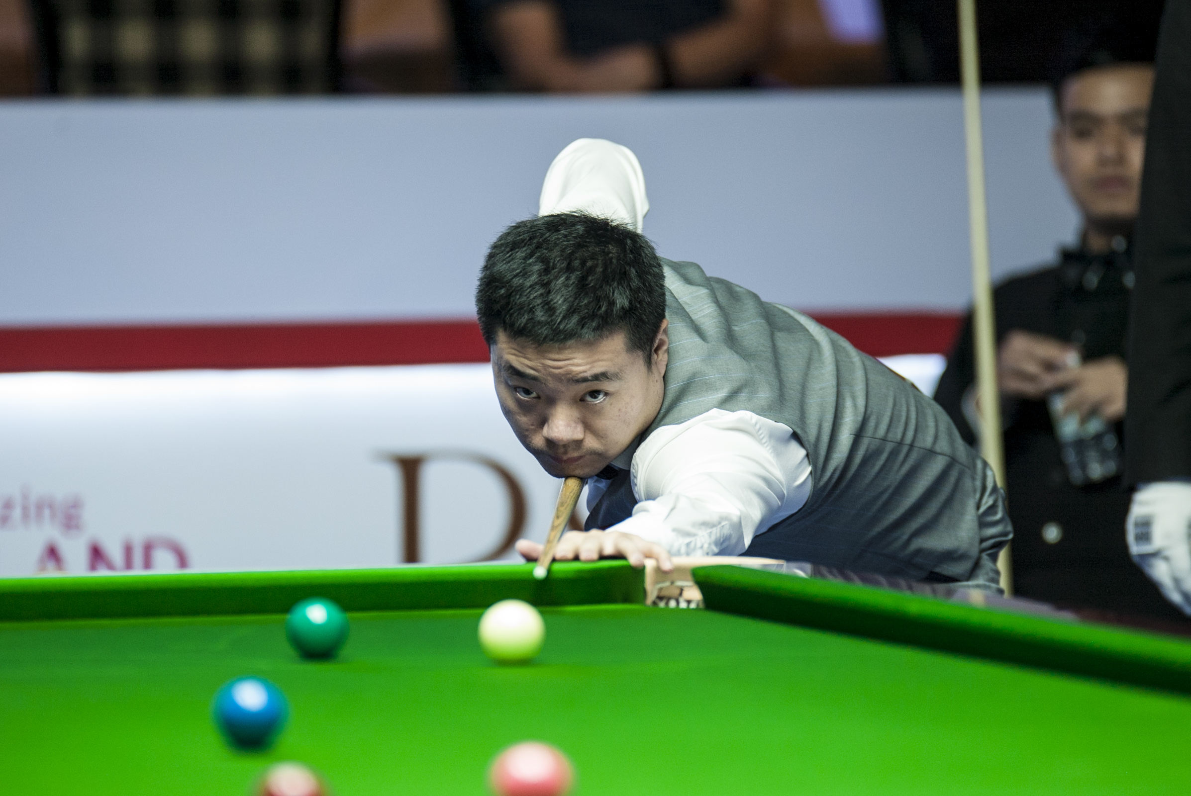 缘球员纳入 缘球员纳入