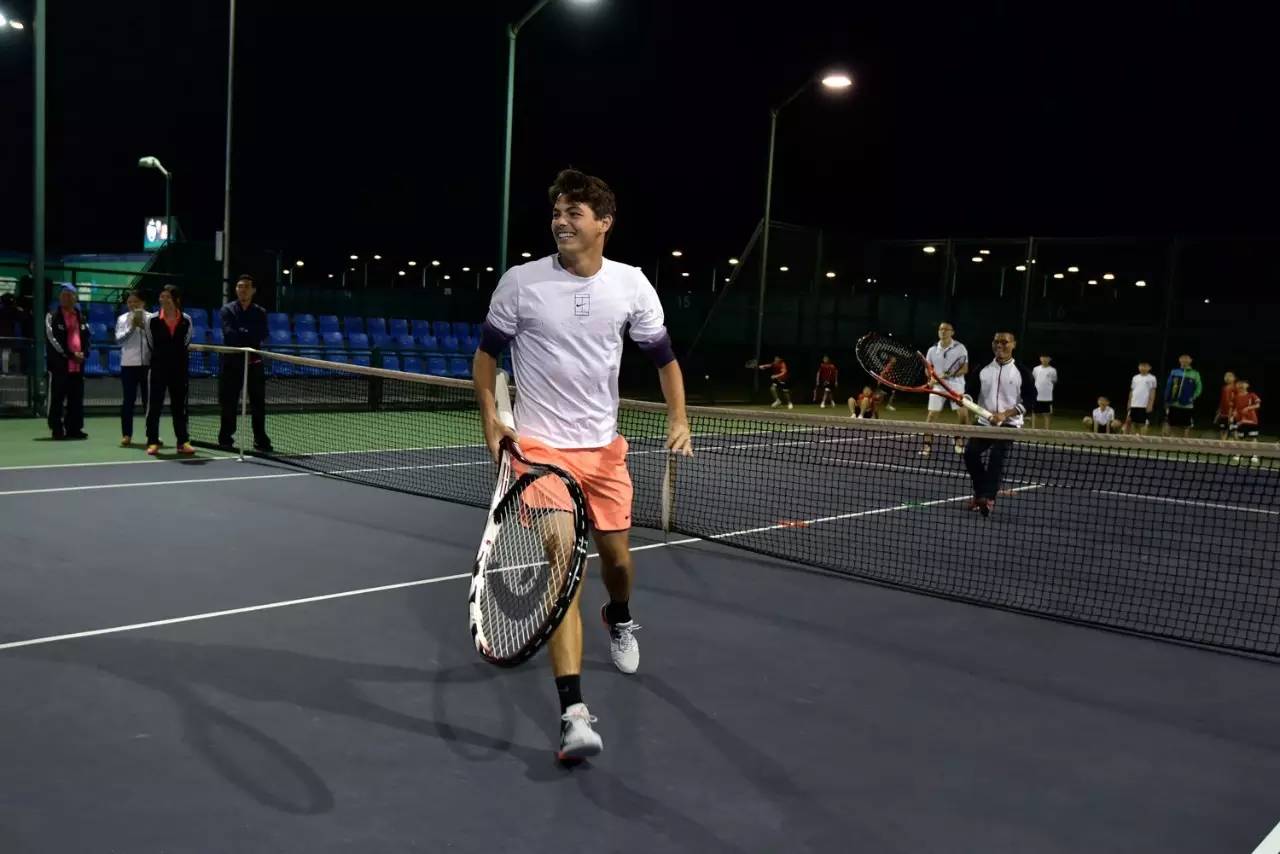 攻防转换中 攻防转换中