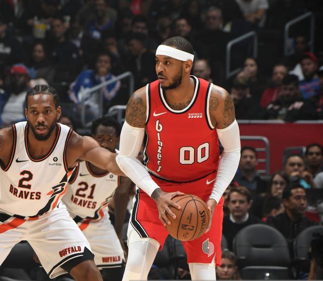 捧起奖杯 捧起奖杯