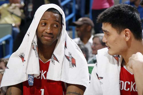 [NBA]杨瀚森强打篮下造成犯规 两罚全中